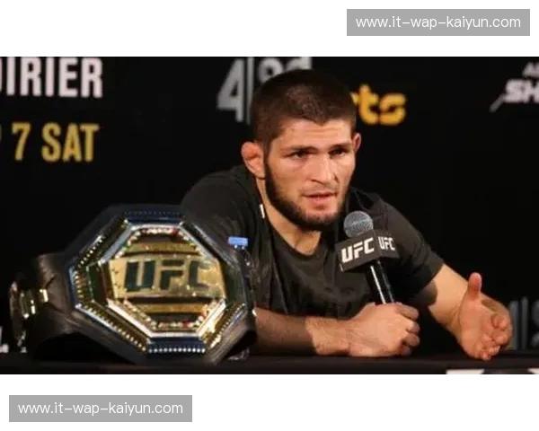 鹰鸣布鲁克林：从混乱巅峰到王座加冕，复盘“小鹰”哈比布与亚昆塔的宿命之战